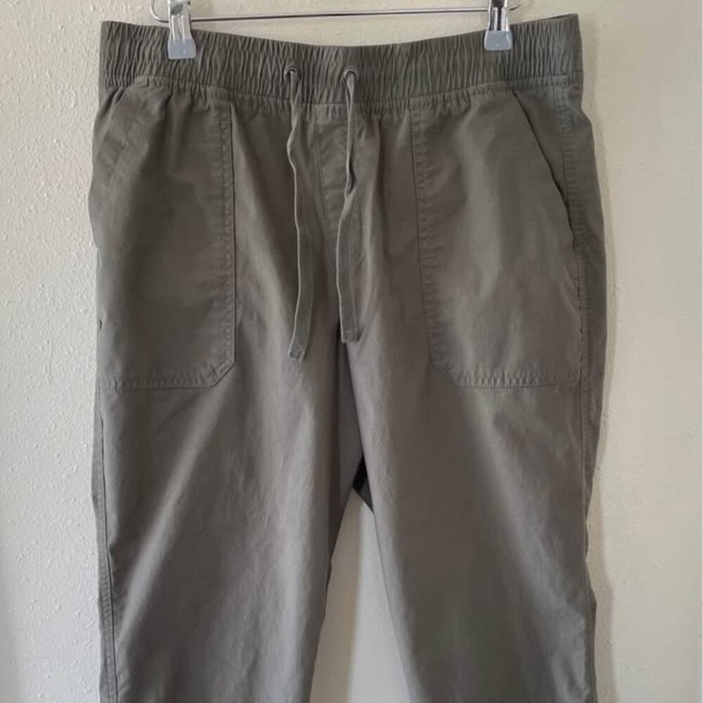 Eddie Bauer Women's Sz 10 Green Comfort Waist Pull On Capri Pants